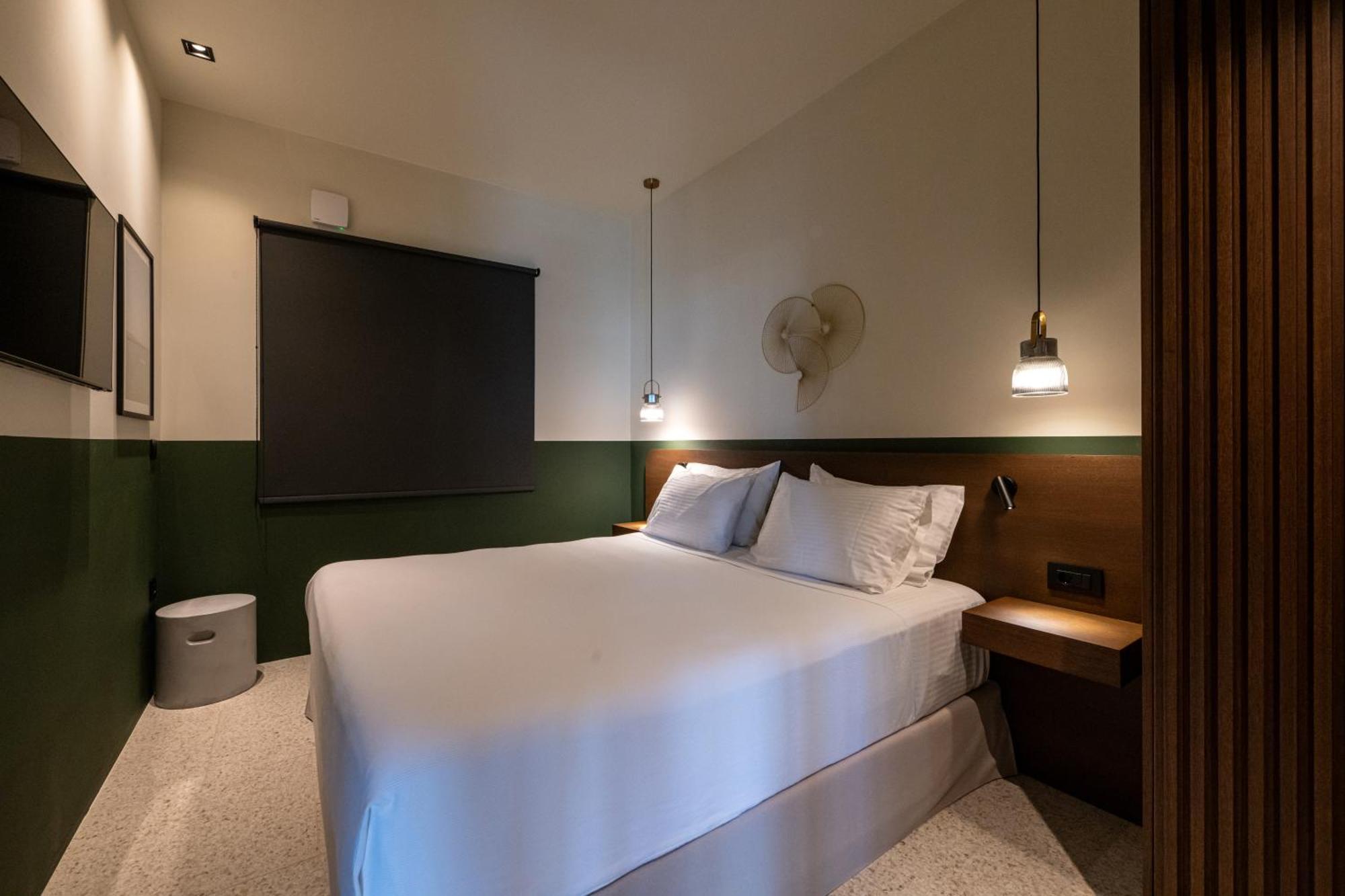 Evripidou 7 - Kalamata Mediterranean Suites Δωμάτιο φωτογραφία