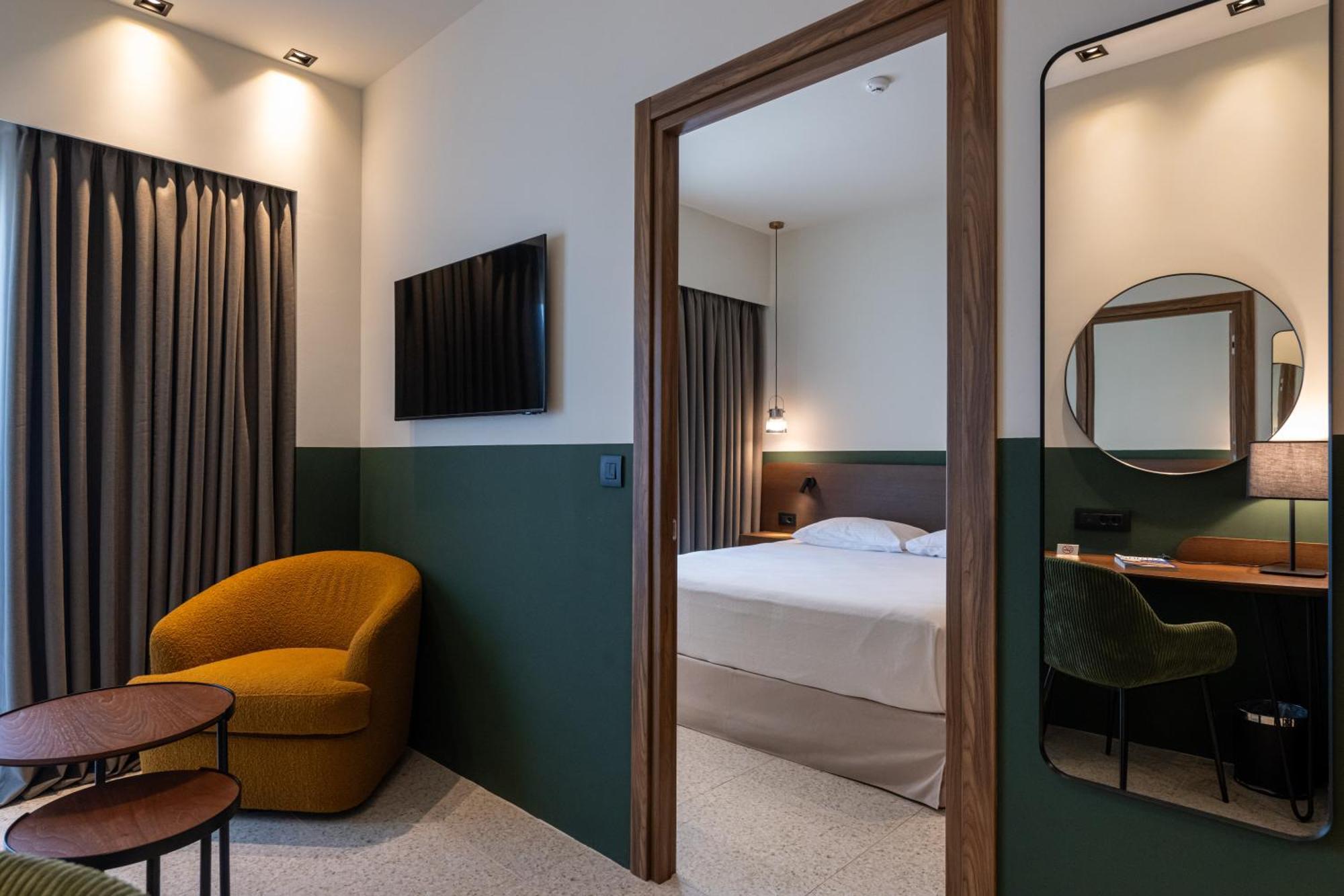 Evripidou 7 - Kalamata Mediterranean Suites Εξωτερικό φωτογραφία